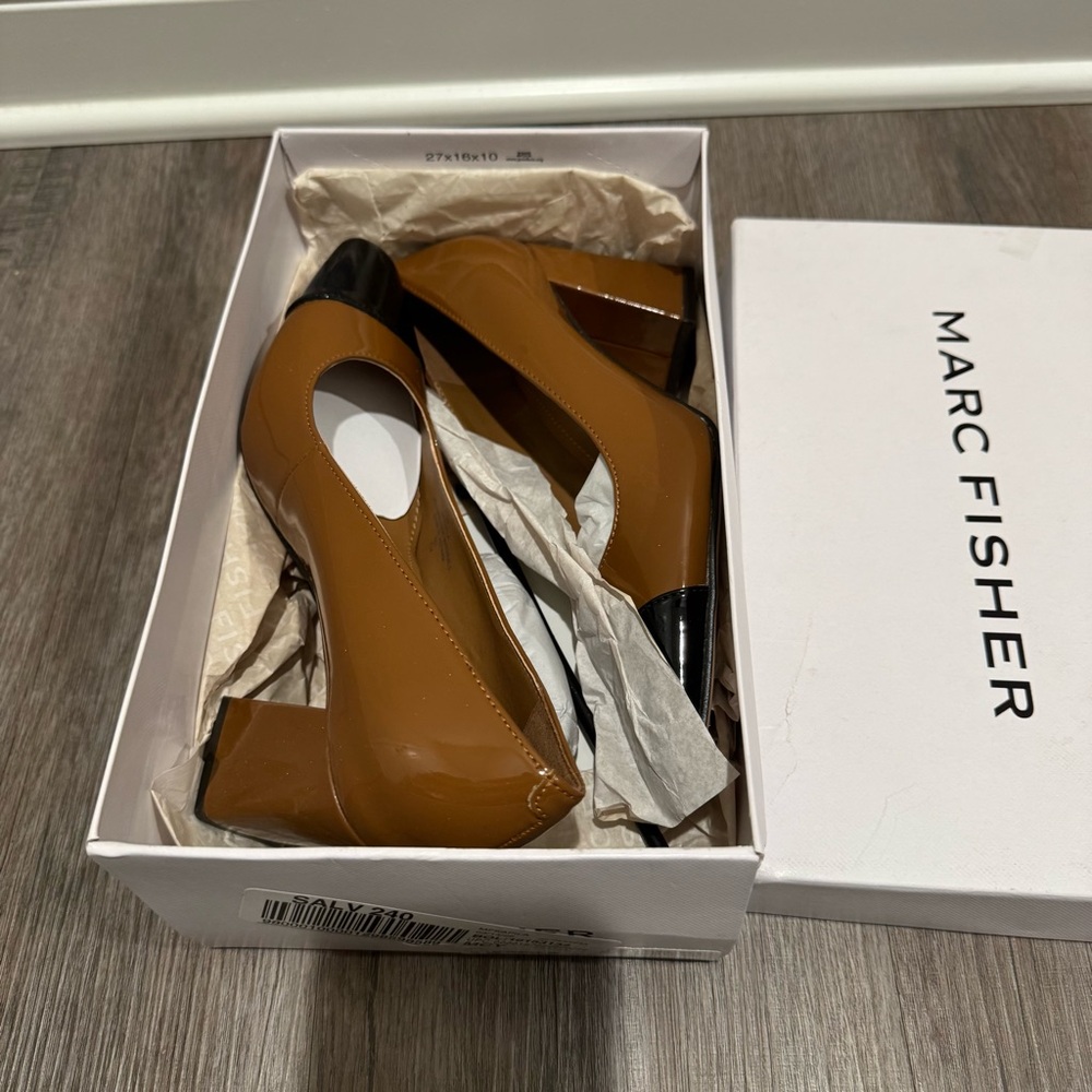 Marc Fisher Kapila Toe Cap Brown Black Patent Leather Block Pump Heels - Picture 9 of 11